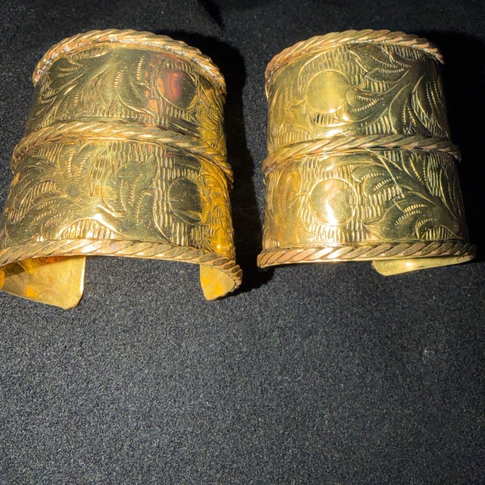 Victorian Cuff bracelets handmade vintage price is for both - Picture 2 of 7